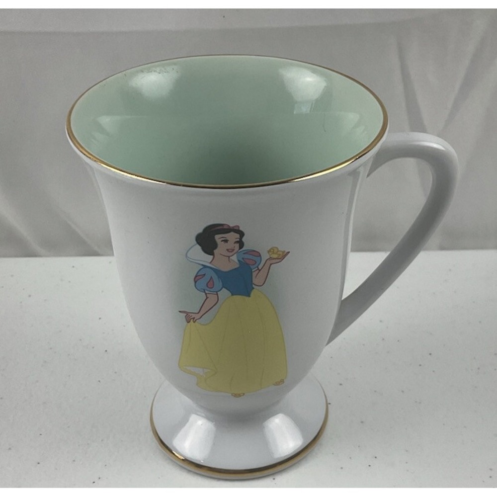 Disney Snow White Some Day My Prince Will Come Coffee Tea Mug Cup 4.5"